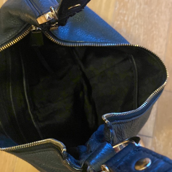 Michael Kors - Rhea Shoulder Bag Medium Black Leather Gold Tone Hardware - Picture 6 of 7